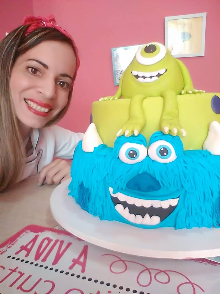 Bolo Mostro s/a